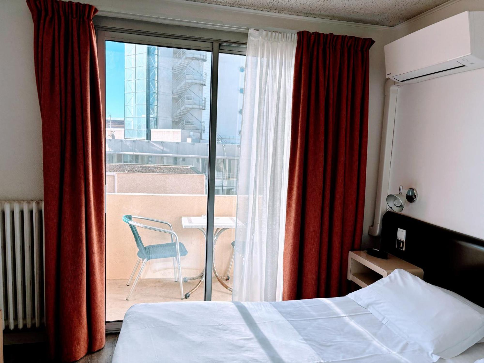 פאלאבה-לה-פלו Brasilia Hotel מראה חיצוני תמונה